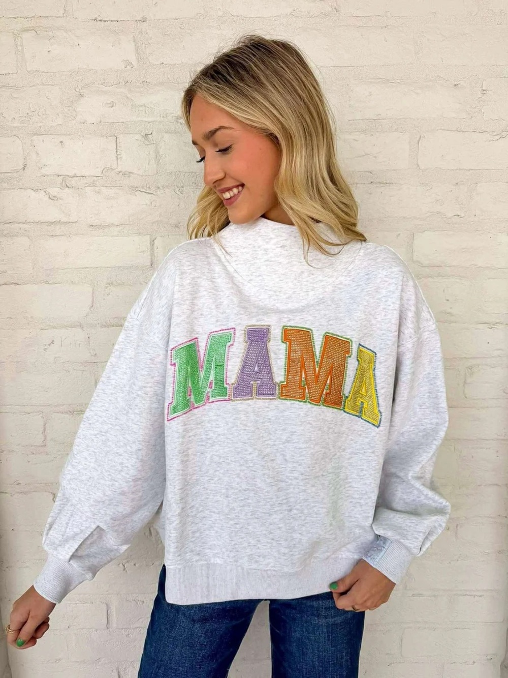 QOS | Mama Sweatshirt.